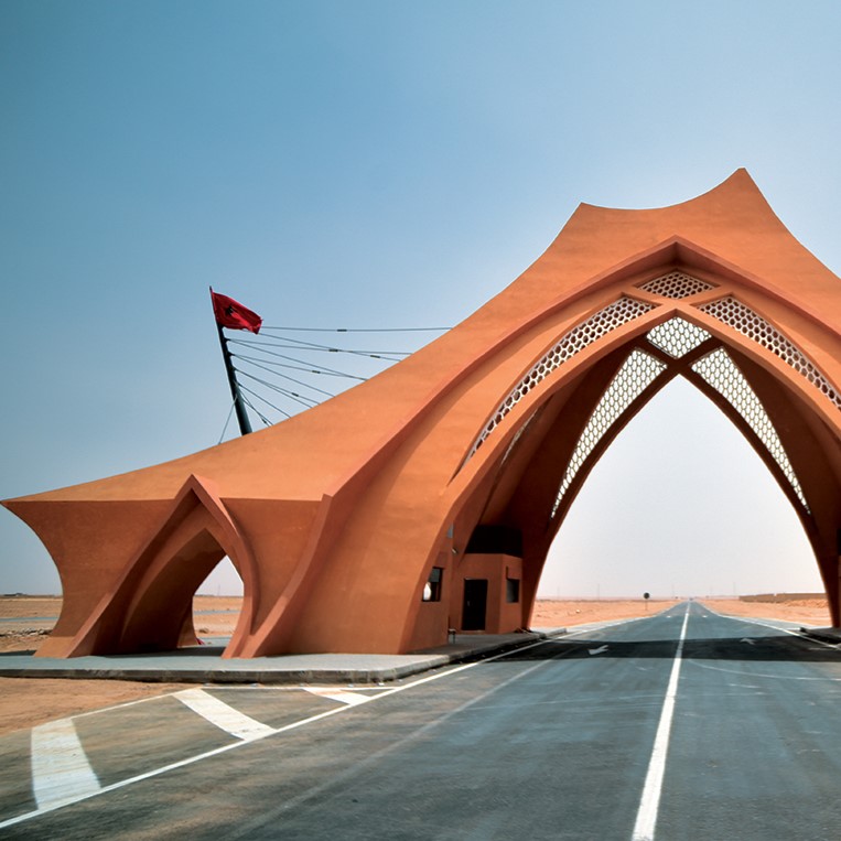 نحن نحب أن نسمع منك